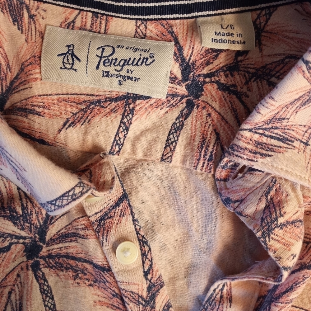 The Original Penguin Mens Pink Palm Shirt - Picture 4 of 5